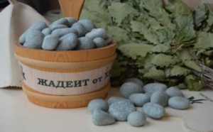 Камень ЖАДЕИТ ОТБОРНЫЙ (для бань и саун) шлифованный мини, фракция до 50 мм  10 кг Хакасия